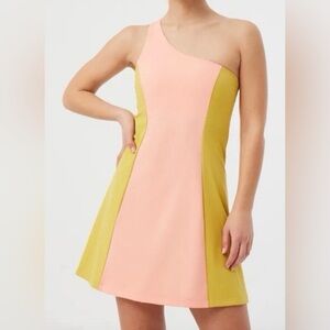 NEW NWT OUTDOOR VOICES Nectarine Orange Dijon One Shoulder Athletic Dress Small